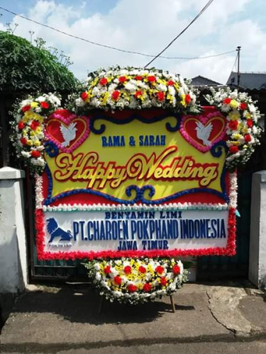 Karangan Bunga Pernikahan  di Pidie
